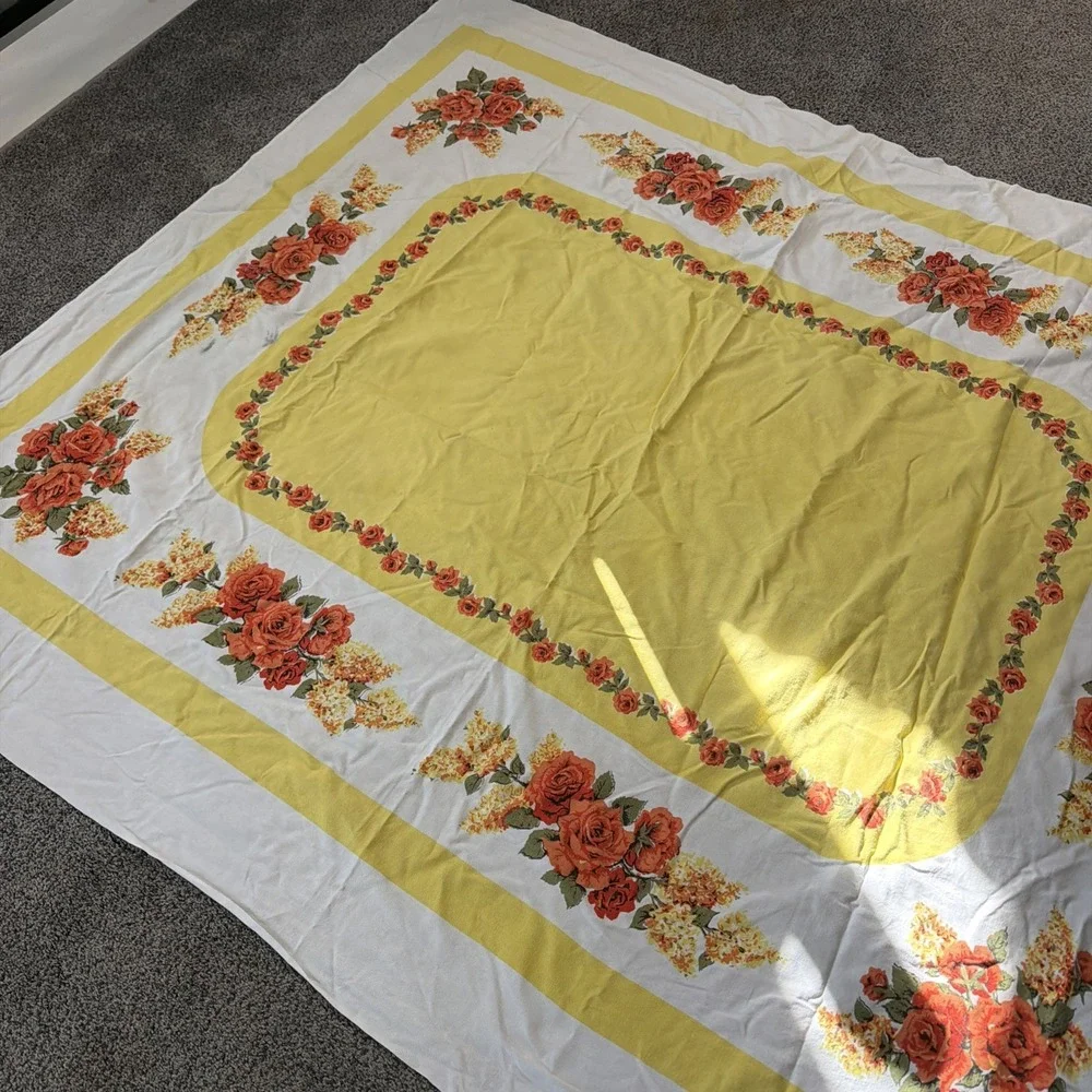 Vtg 1950s MCM Linen Tablecloth Rectangular 54x62